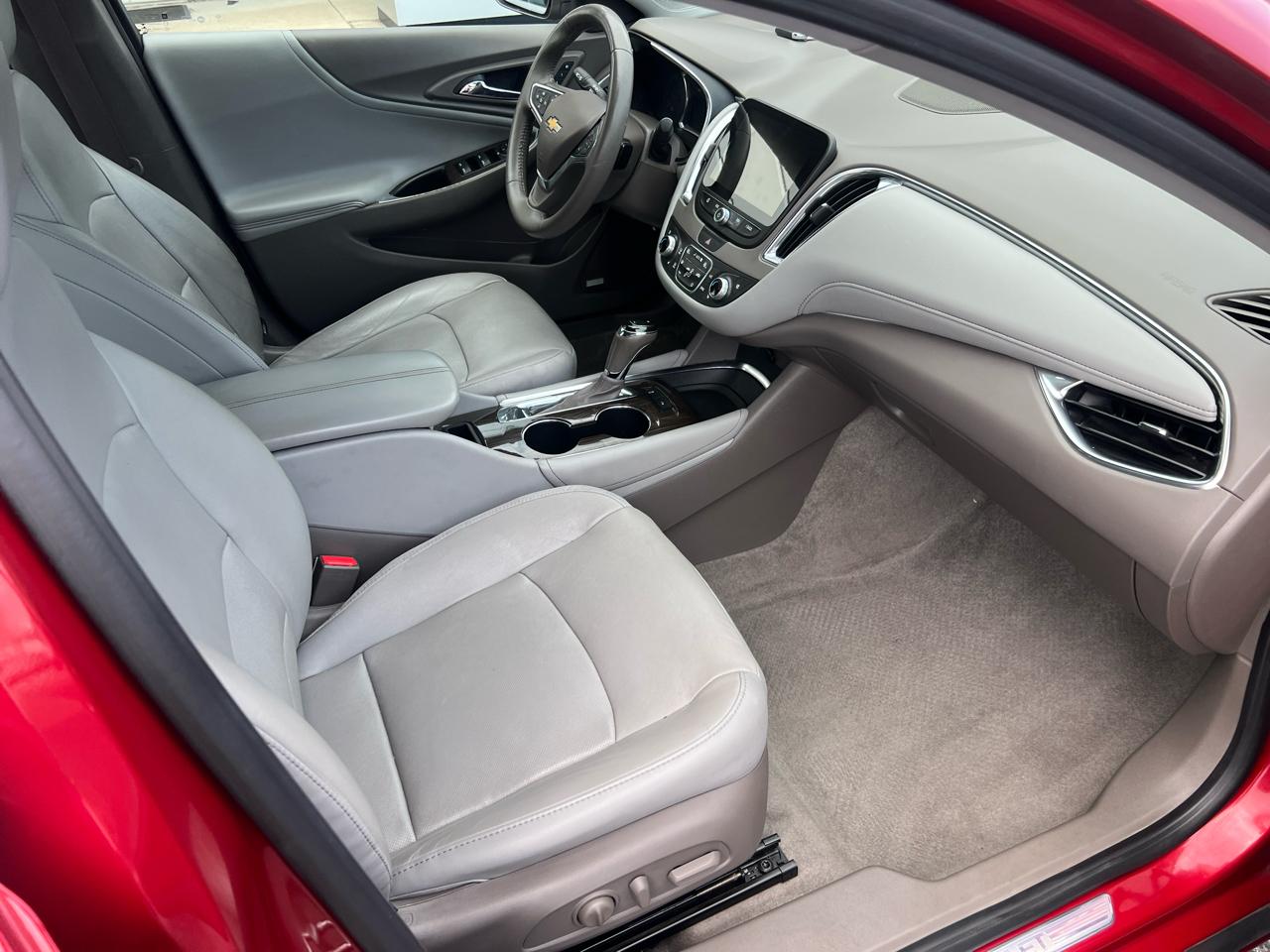 Chevrolet Malibu 4dr Sdn Premier w/2LZ 2016