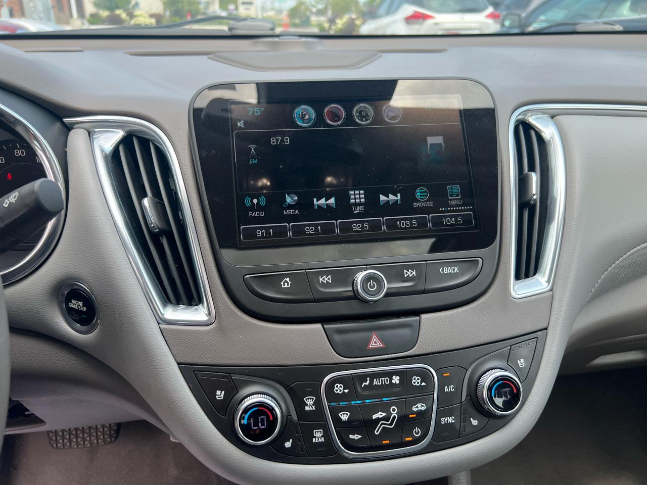 Chevrolet Malibu 4dr Sdn Premier w/2LZ 2016