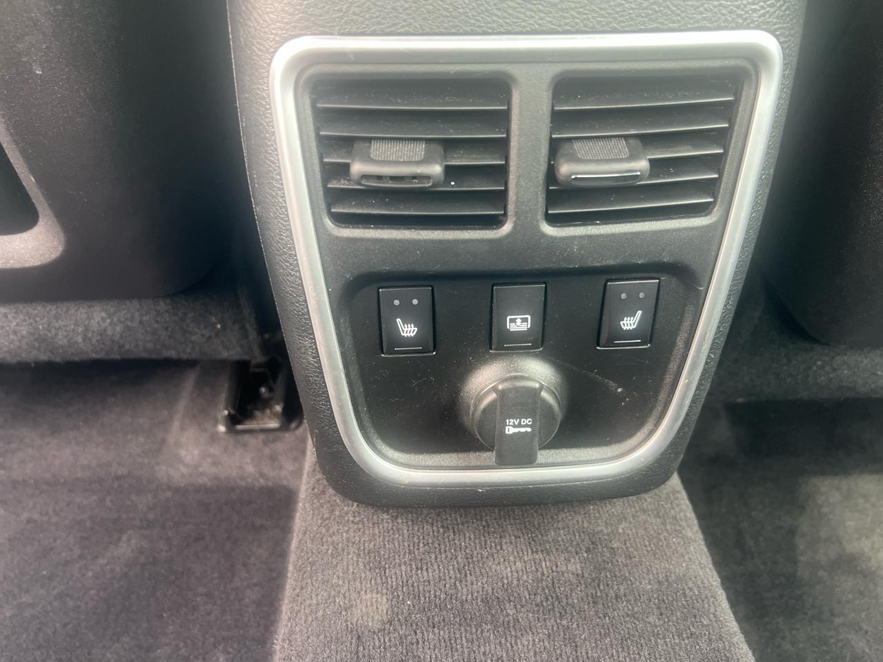 Chrysler 300 4dr Sdn 300C RWD 2014