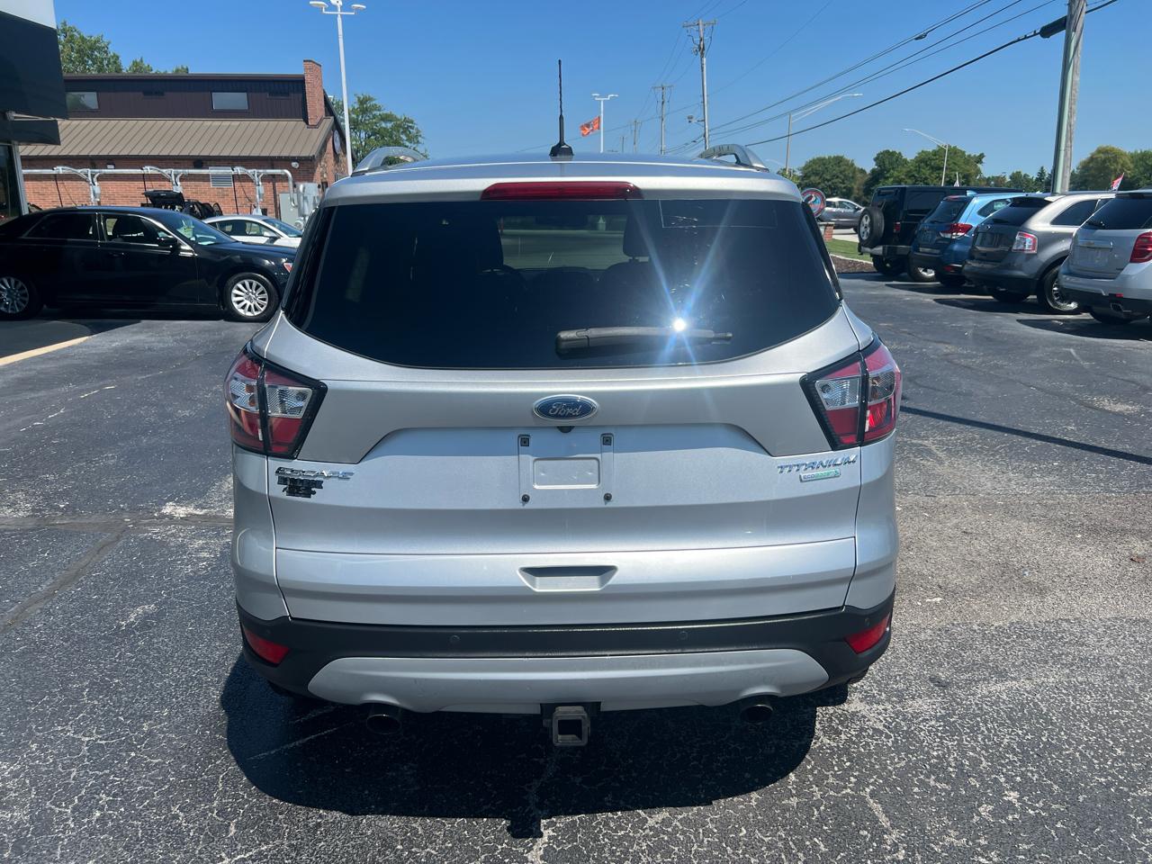 Ford Escape Titanium FWD 2017