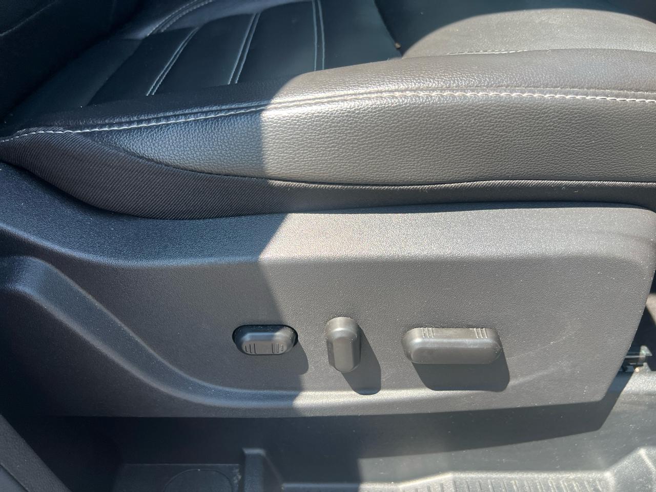 Ford Escape Titanium FWD 2017