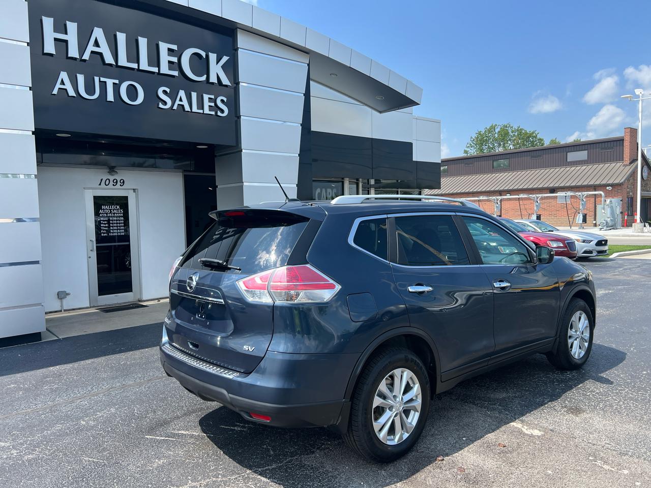 Nissan Rogue FWD 4dr SV 2016