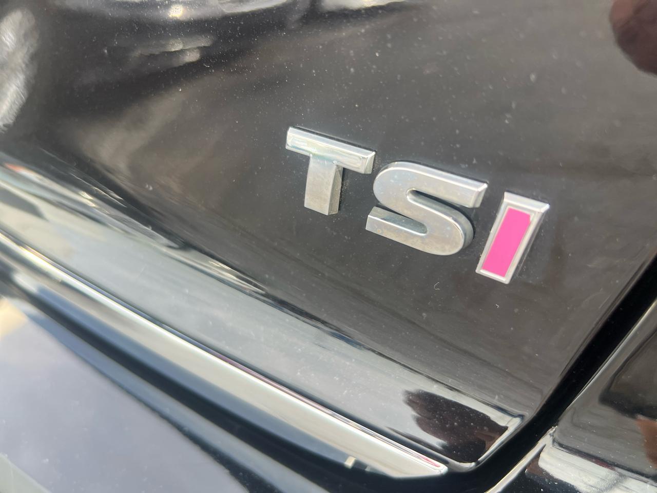 Volkswagen Jetta 1.8T SEL Auto 2017