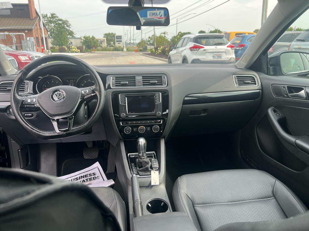 Volkswagen Jetta 1.8T SEL Auto 2017