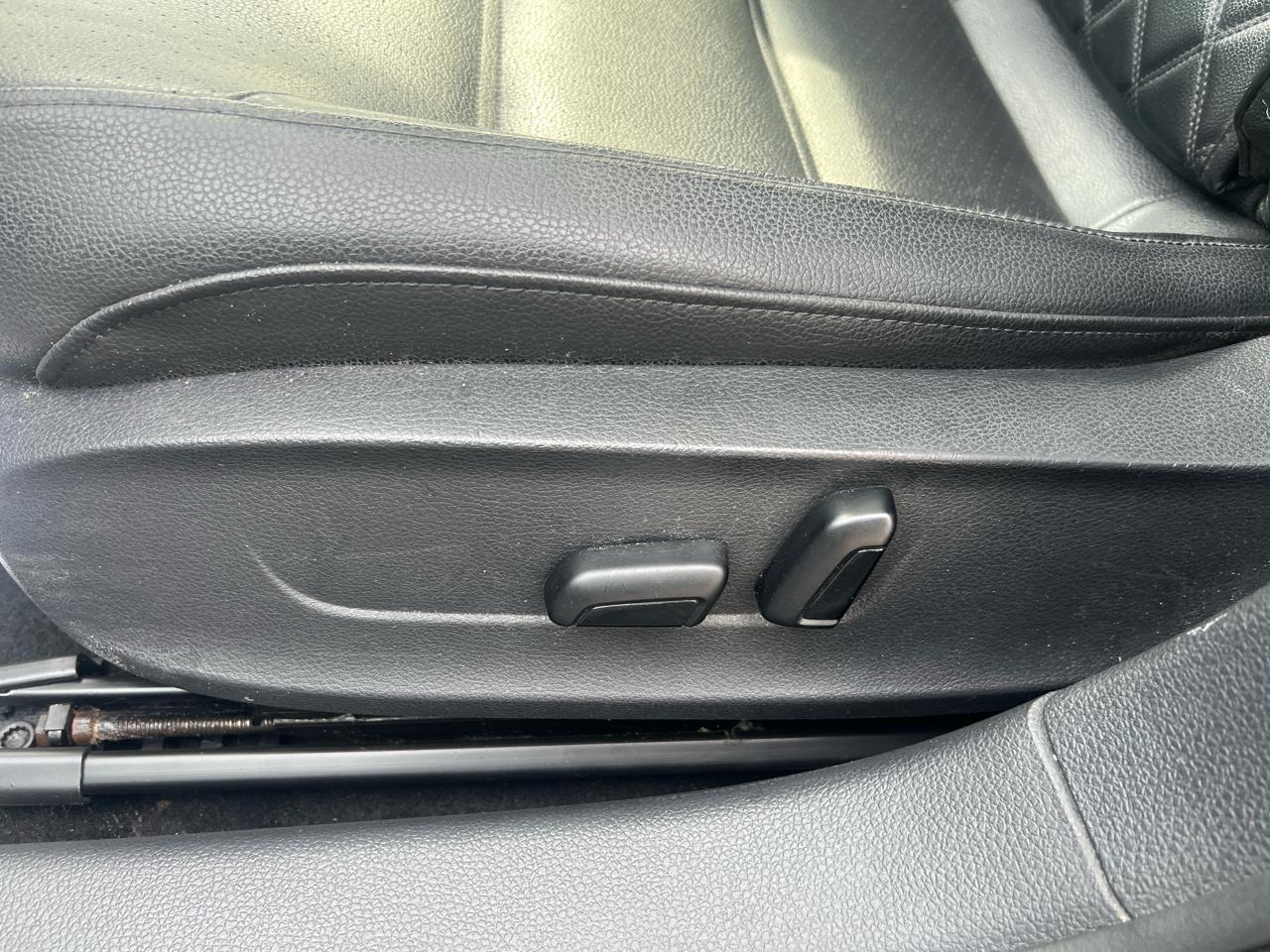 Volkswagen Jetta 1.8T SEL Auto 2017