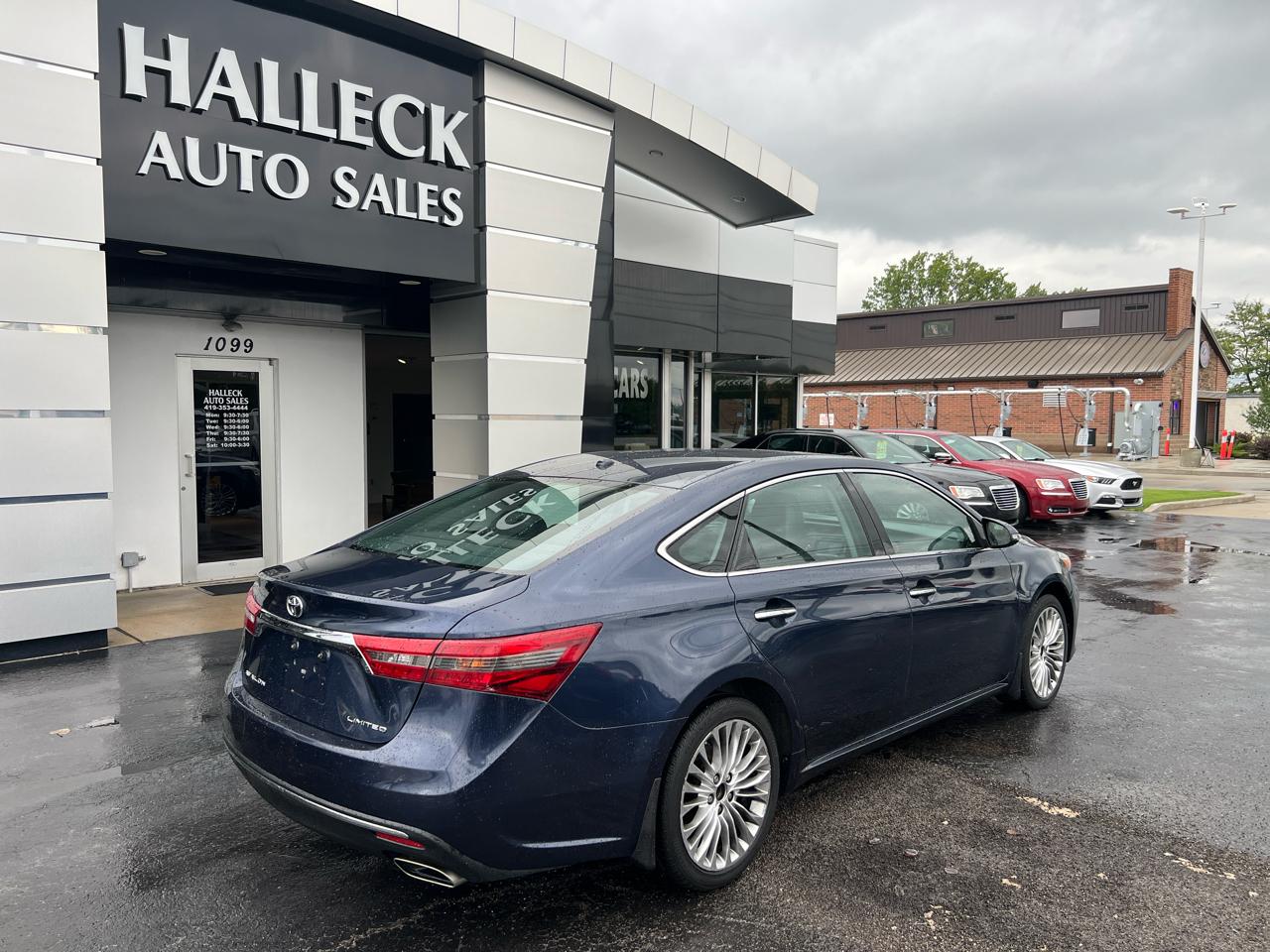 Toyota Avalon Limited 4D Sedan 2016