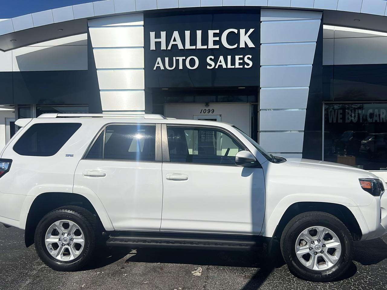 Toyota 4Runner 4WD 4dr V6 SR5 (Natl) 2014