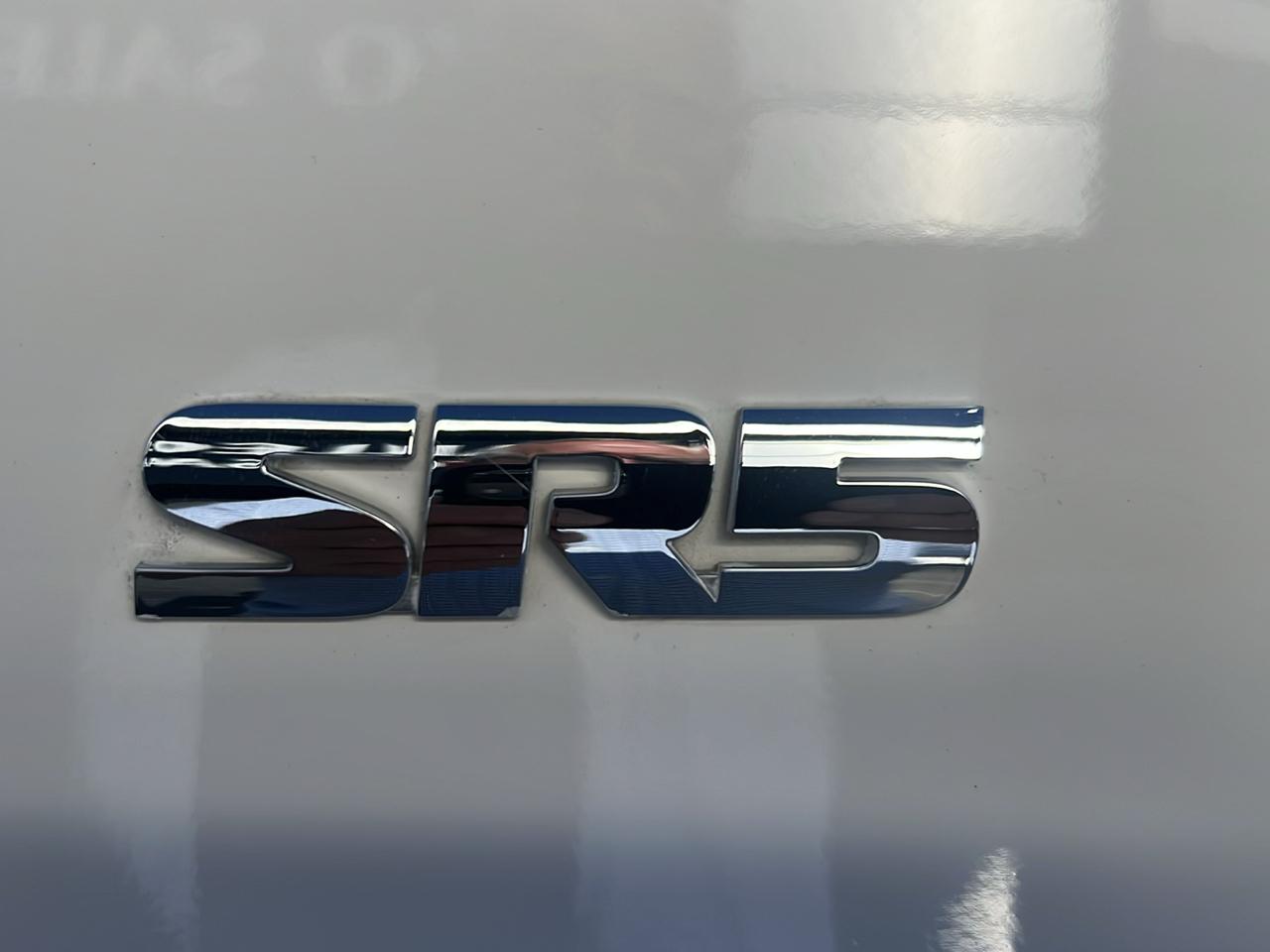 Toyota 4Runner 4WD 4dr V6 SR5 (Natl) 2014