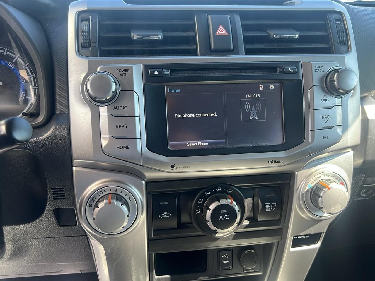 Toyota 4Runner 4WD 4dr V6 SR5 (Natl) 2014