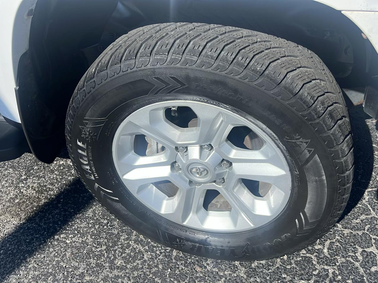 Toyota 4Runner 4WD 4dr V6 SR5 (Natl) 2014
