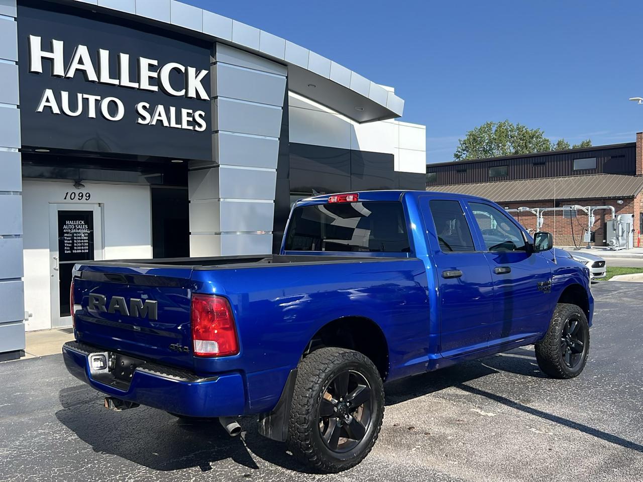 RAM 1500 Classic Tradesman Quad Cab 4WD 2019