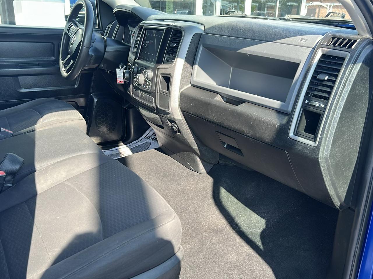 RAM 1500 Classic Tradesman Quad Cab 4WD 2019