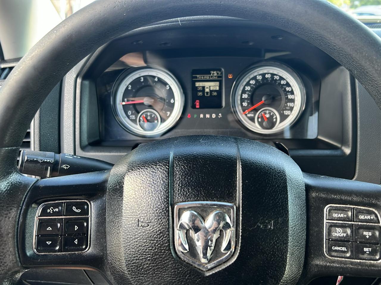 RAM 1500 Classic Tradesman Quad Cab 4WD 2019
