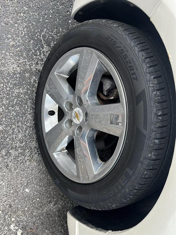 Chevrolet Malibu 4dr Sdn LT w/2LT 2011