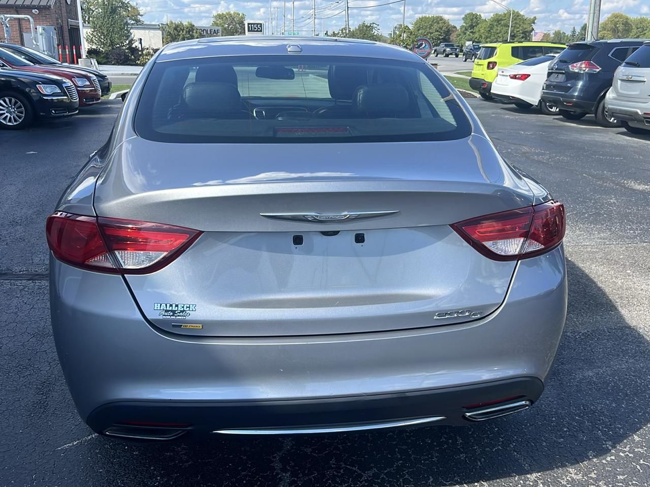 Chrysler 200 4dr Sdn C FWD 2016
