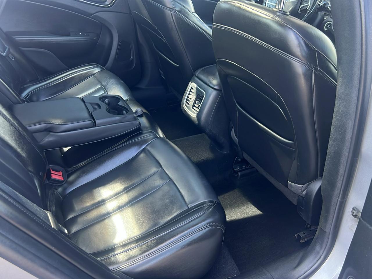 Chrysler 200 4dr Sdn C FWD 2016