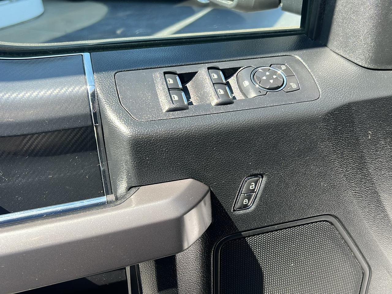 Ford F-150 Lariat 4WD SuperCrew 5.5' Box 2019