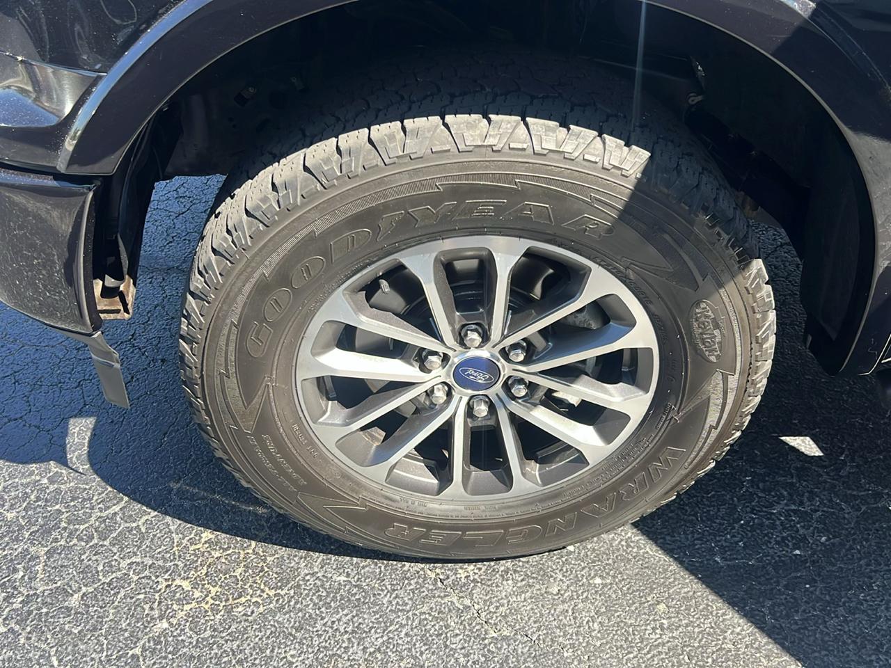 Ford F-150 Lariat 4WD SuperCrew 5.5' Box 2019