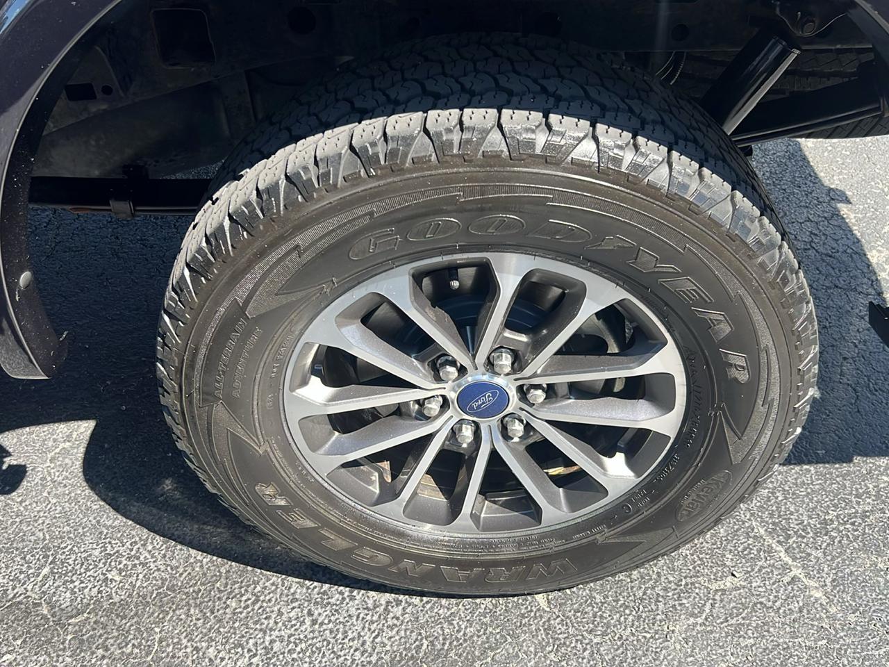 Ford F-150 Lariat 4WD SuperCrew 5.5' Box 2019