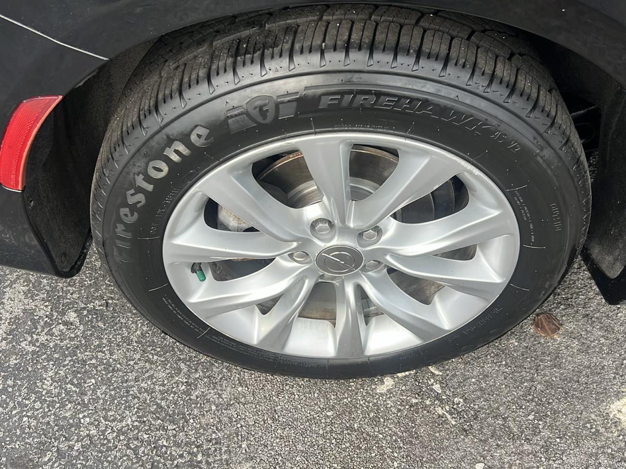 Chrysler 200 4dr Sdn C FWD 2015