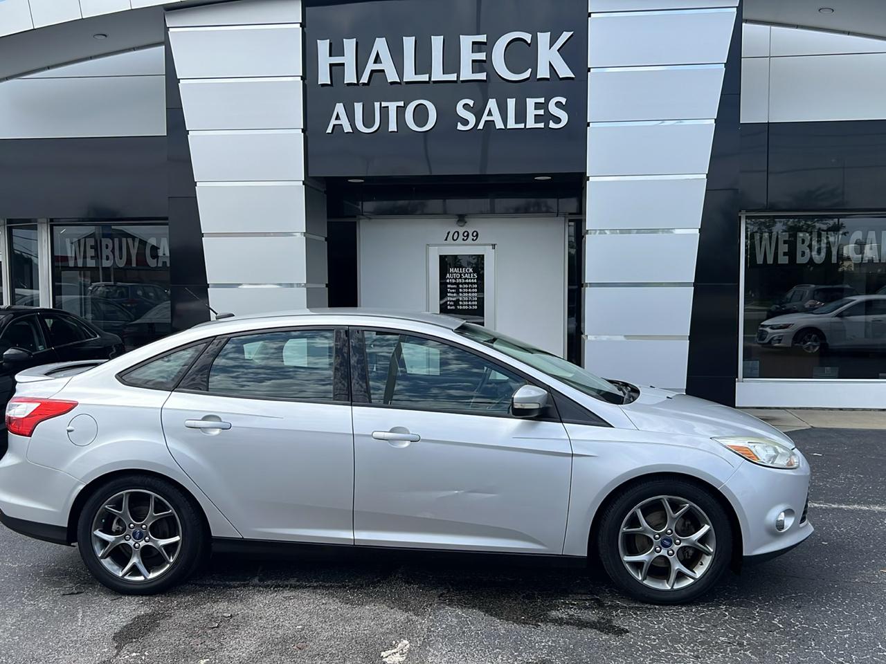2014 Ford Focus 4dr Sdn SE