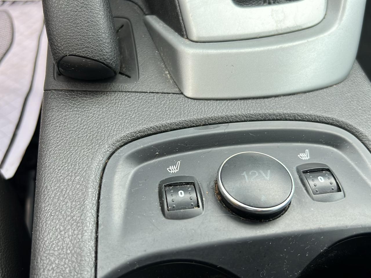 Ford Focus 4dr Sdn SE 2014