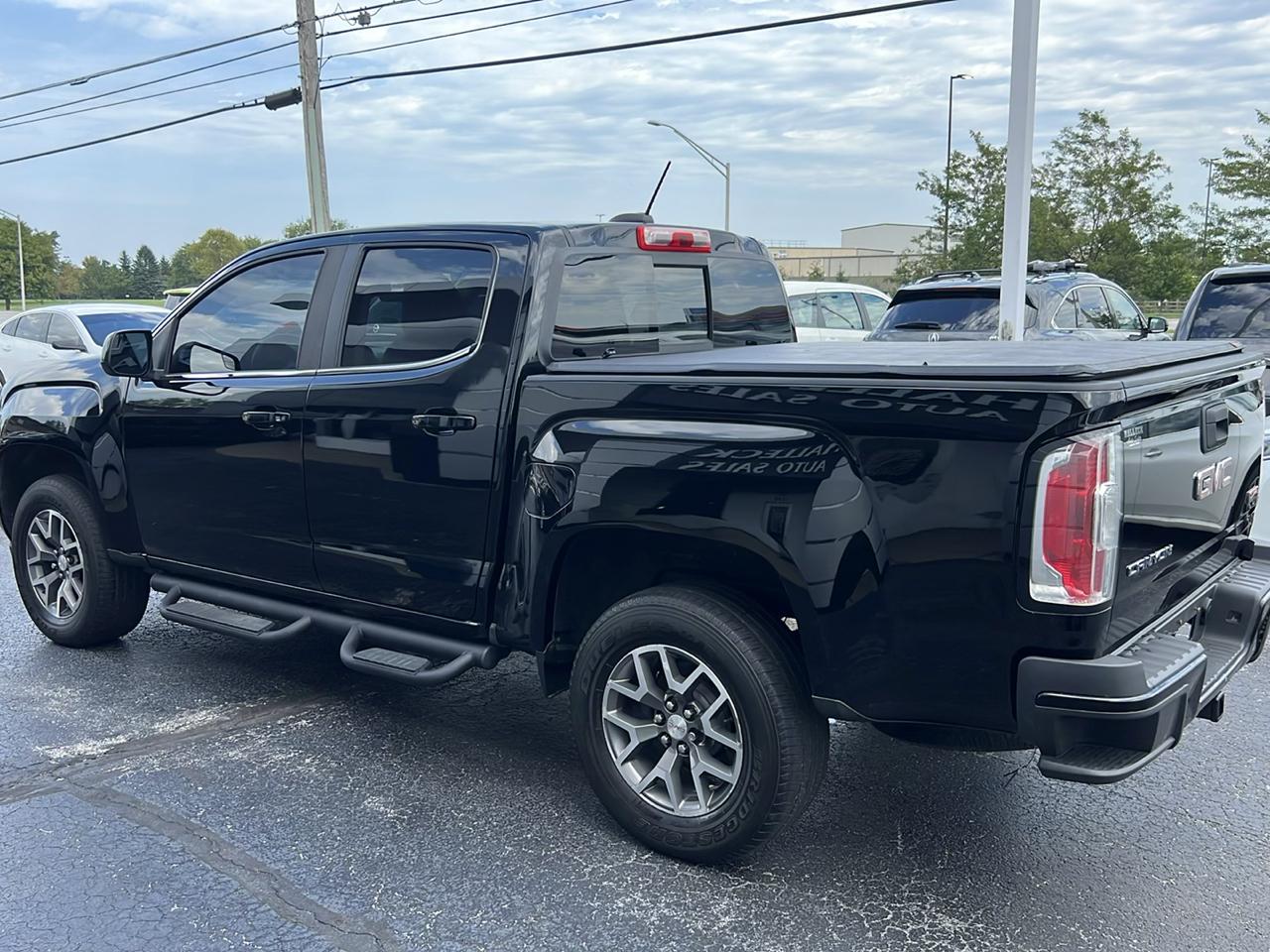 GMC Canyon 4WD Crew Cab 128.3" SLE 2016