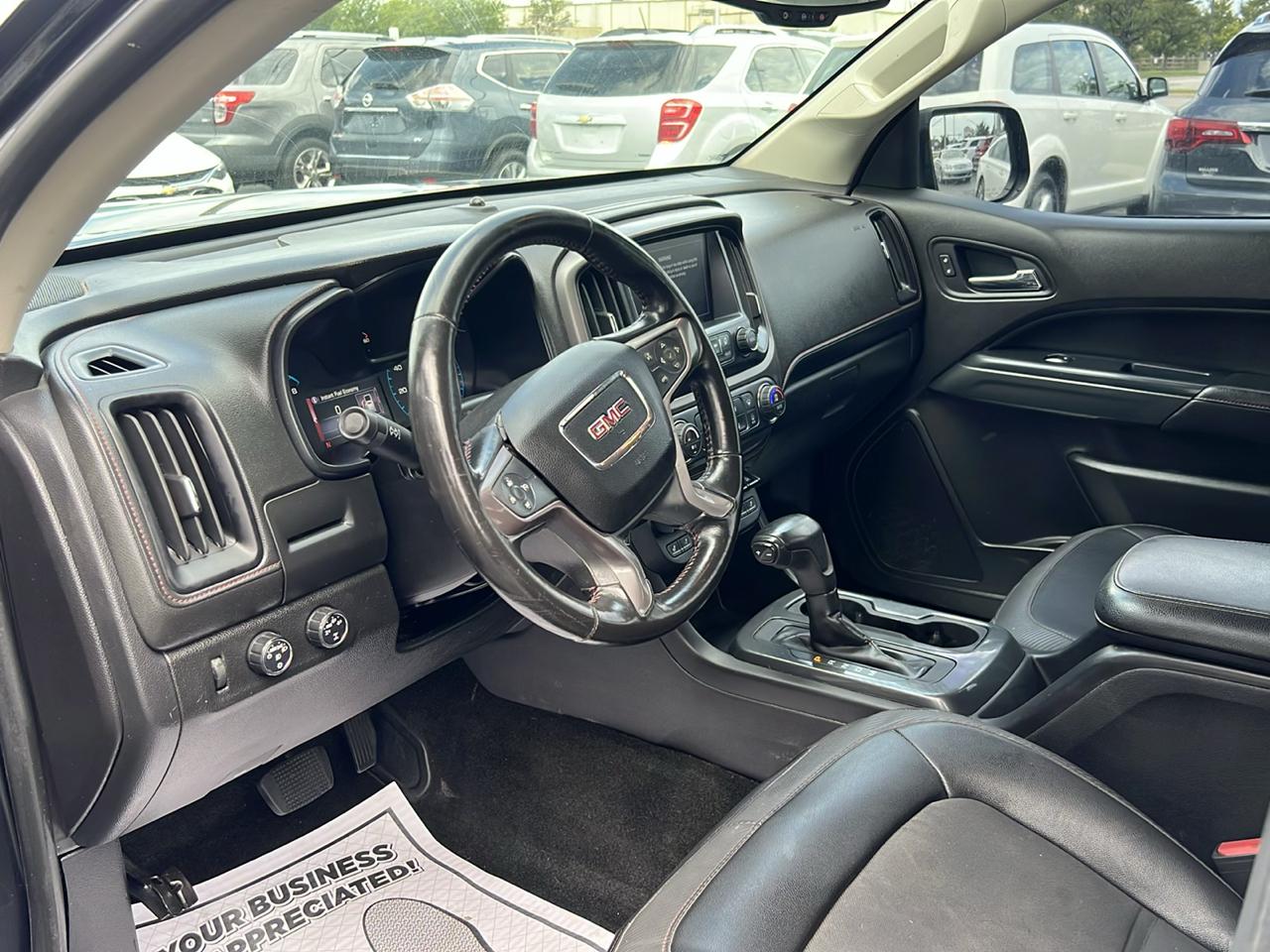 GMC Canyon 4WD Crew Cab 128.3" SLE 2016