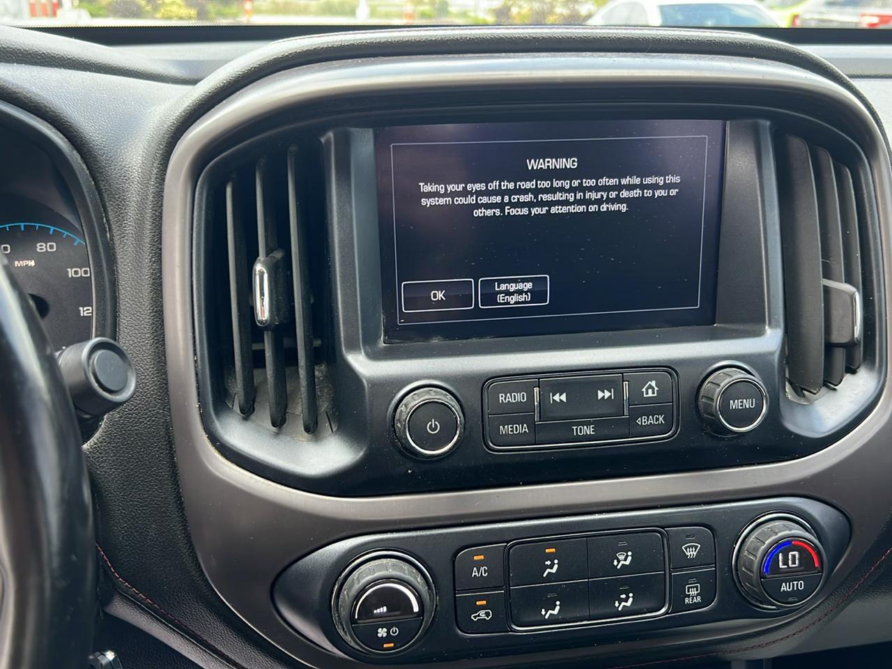GMC Canyon 4WD Crew Cab 128.3" SLE 2016