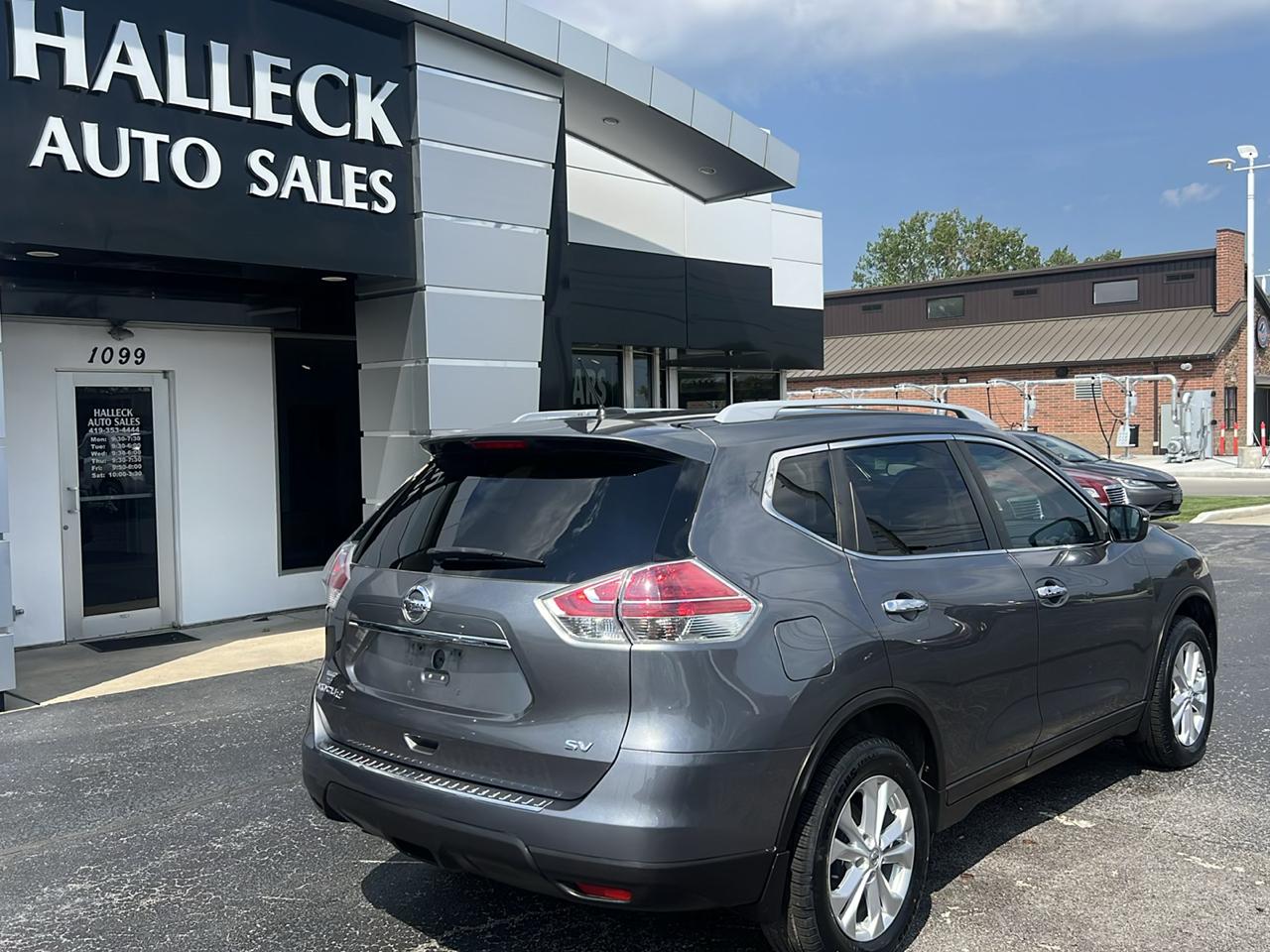 Nissan Rogue photo 6