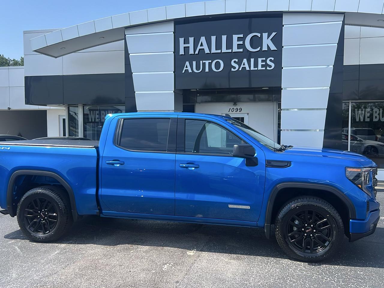 GMC Sierra 1500 4WD Crew Cab 147" Elevation w/3VL 2022