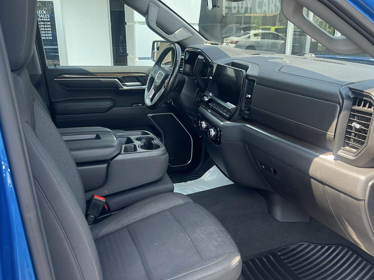 GMC Sierra 1500 4WD Crew Cab 147" Elevation w/3VL 2022