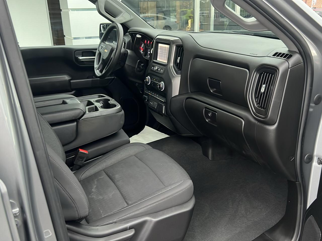 Chevrolet Silverado 1500 4WD Crew Cab 157" Custom 2023