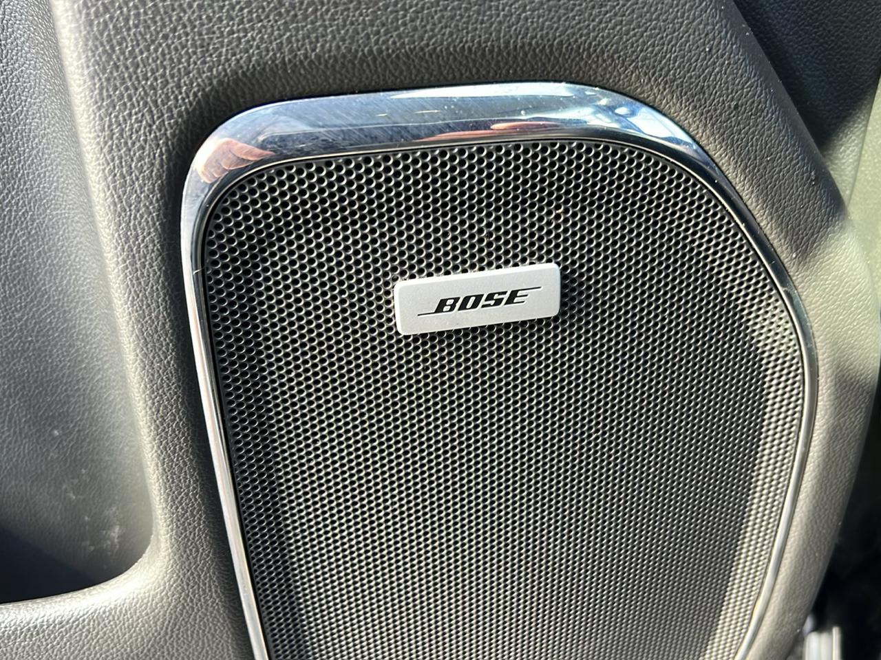 GMC Sierra 1500 4WD Crew Cab 143.5" Denali 2017