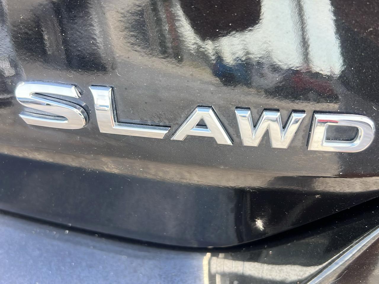 Nissan Rogue photo 5