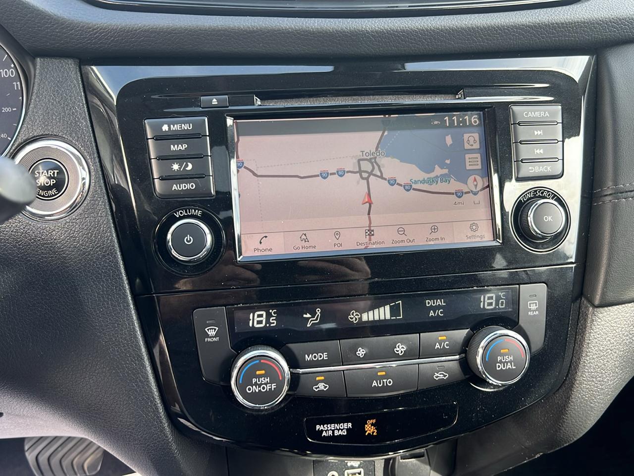 Nissan Rogue photo 21