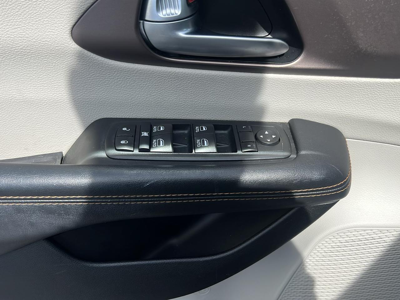 Chrysler Pacifica Touring-L Plus FWD 2017