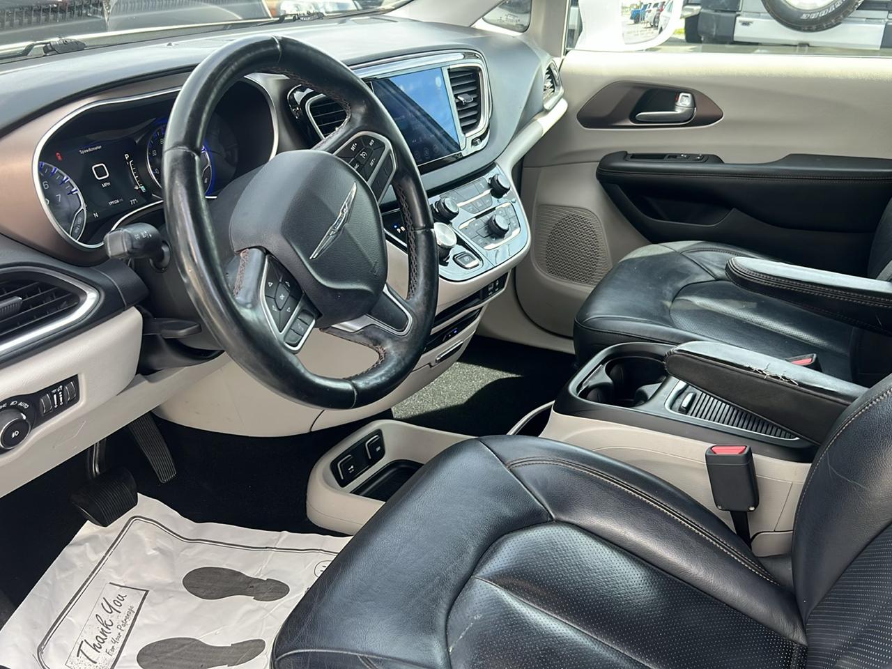 Chrysler Pacifica Touring-L Plus FWD 2017