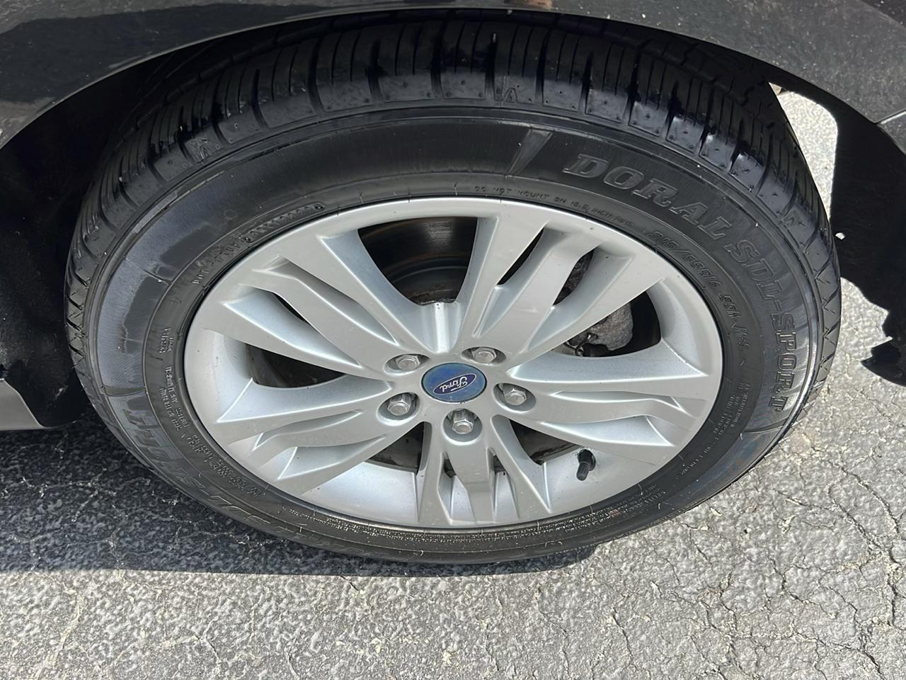 Ford Focus 5dr HB SEL 2012