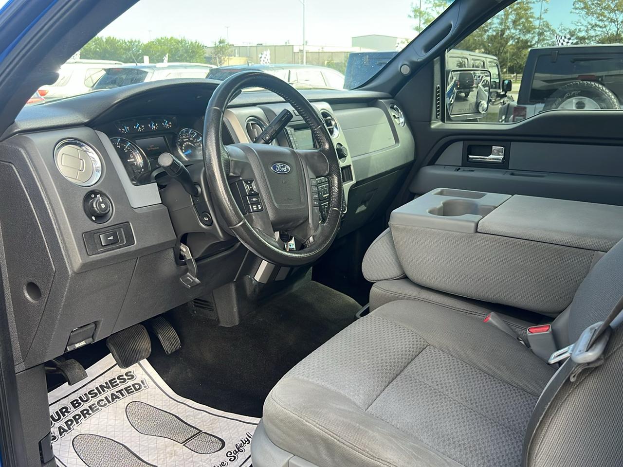 Ford F-150 4WD SuperCrew 157" XLT 2013