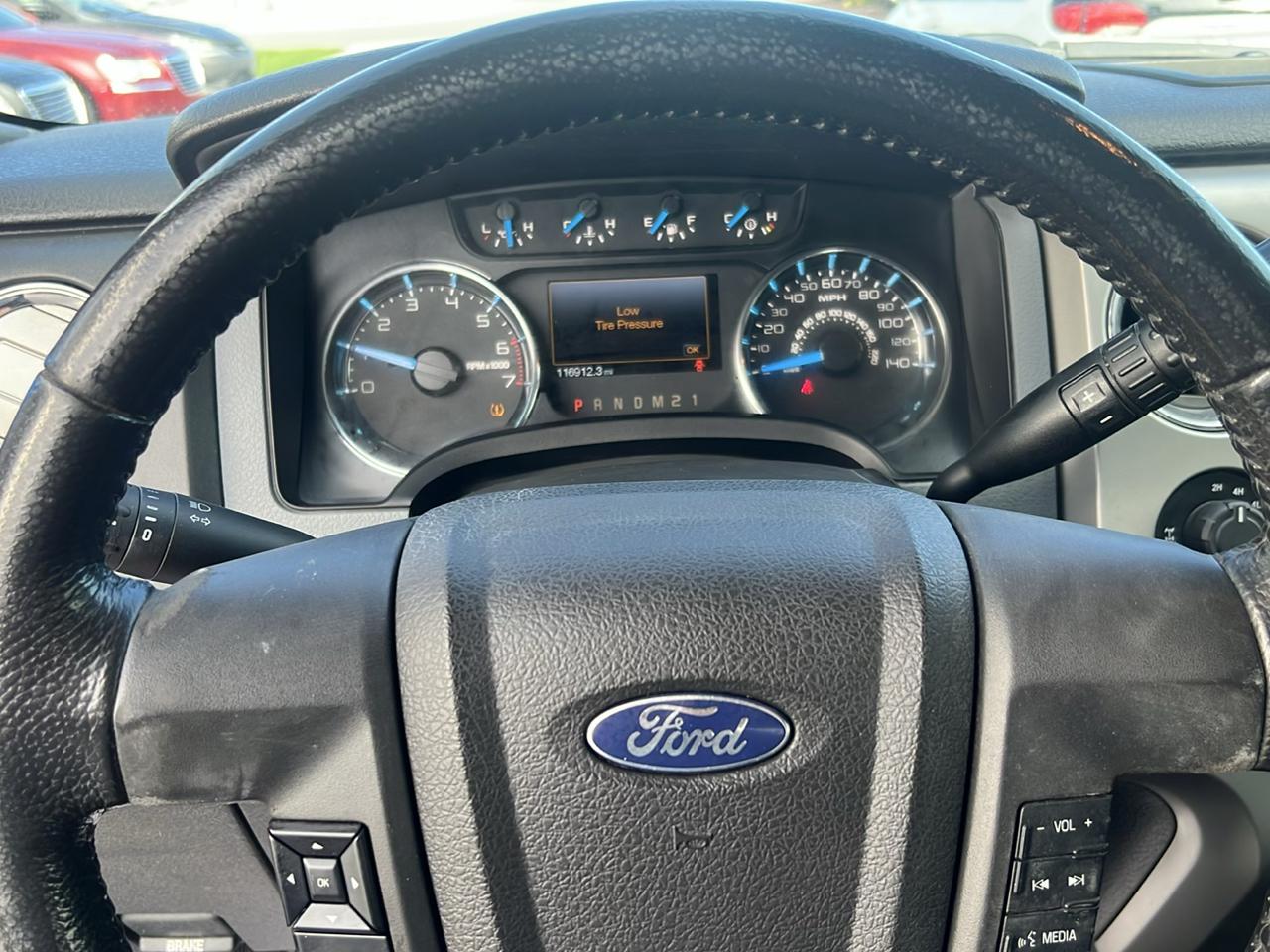 Ford F-150 4WD SuperCrew 157" XLT 2013