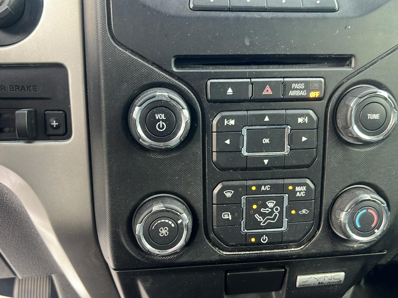 Ford F-150 4WD SuperCrew 157" XLT 2013