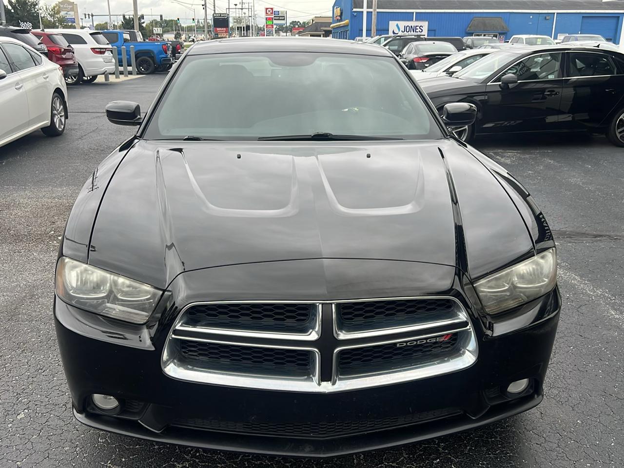 Dodge Charger 4dr Sdn SXT RWD 2014