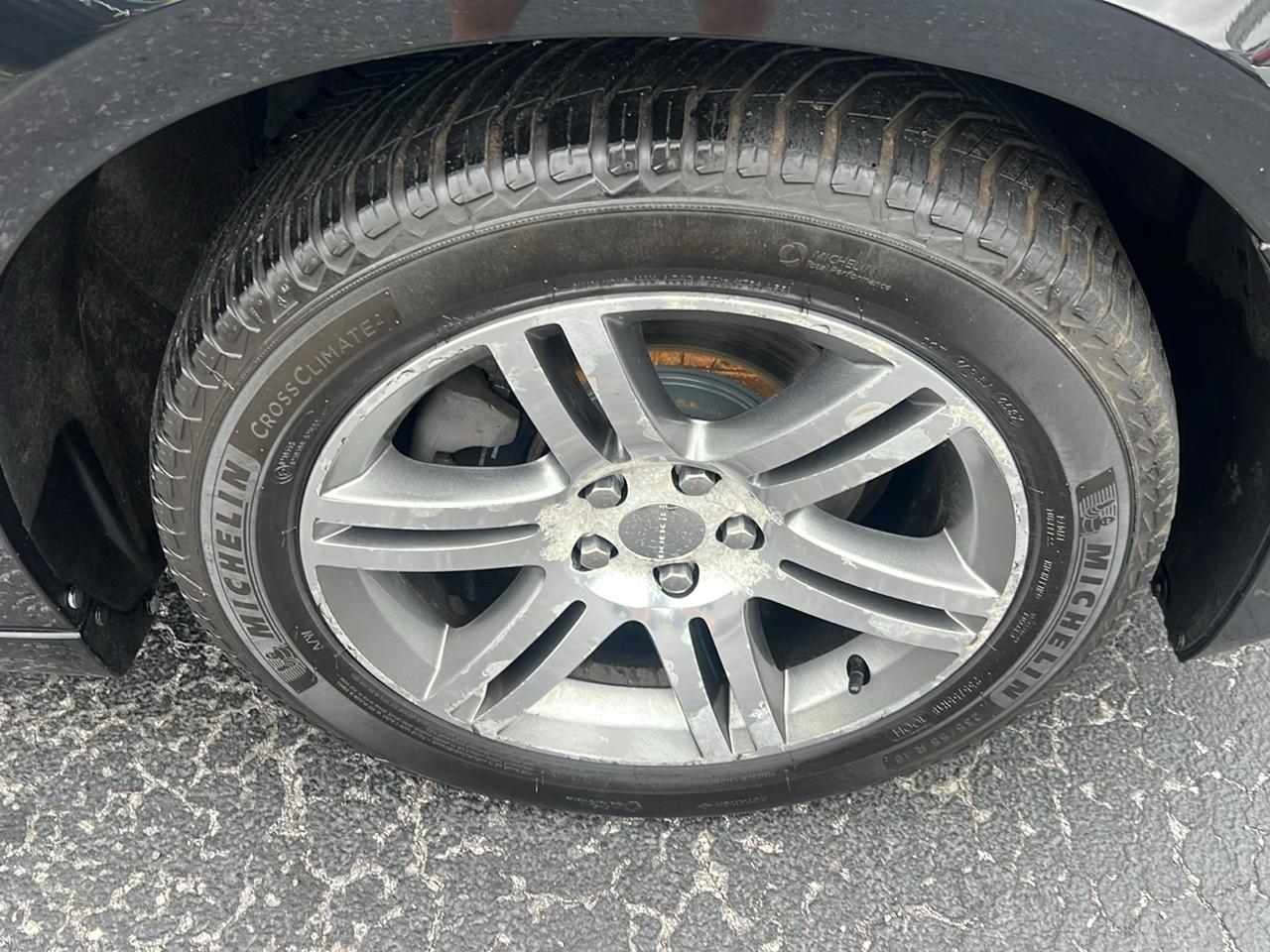 Dodge Charger 4dr Sdn SXT RWD 2014