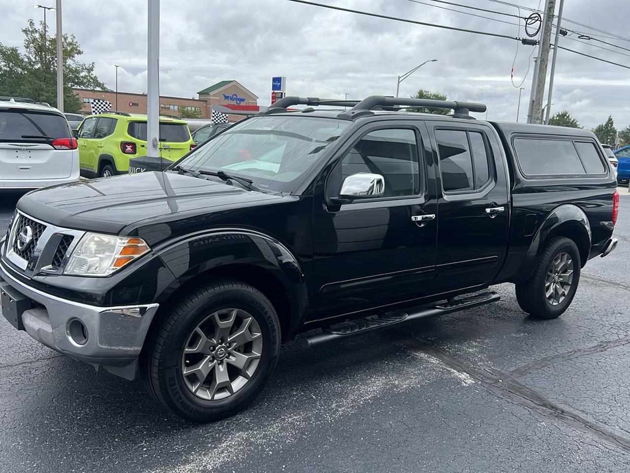 Nissan Frontier 4WD Crew Cab LWB Auto SV 2016