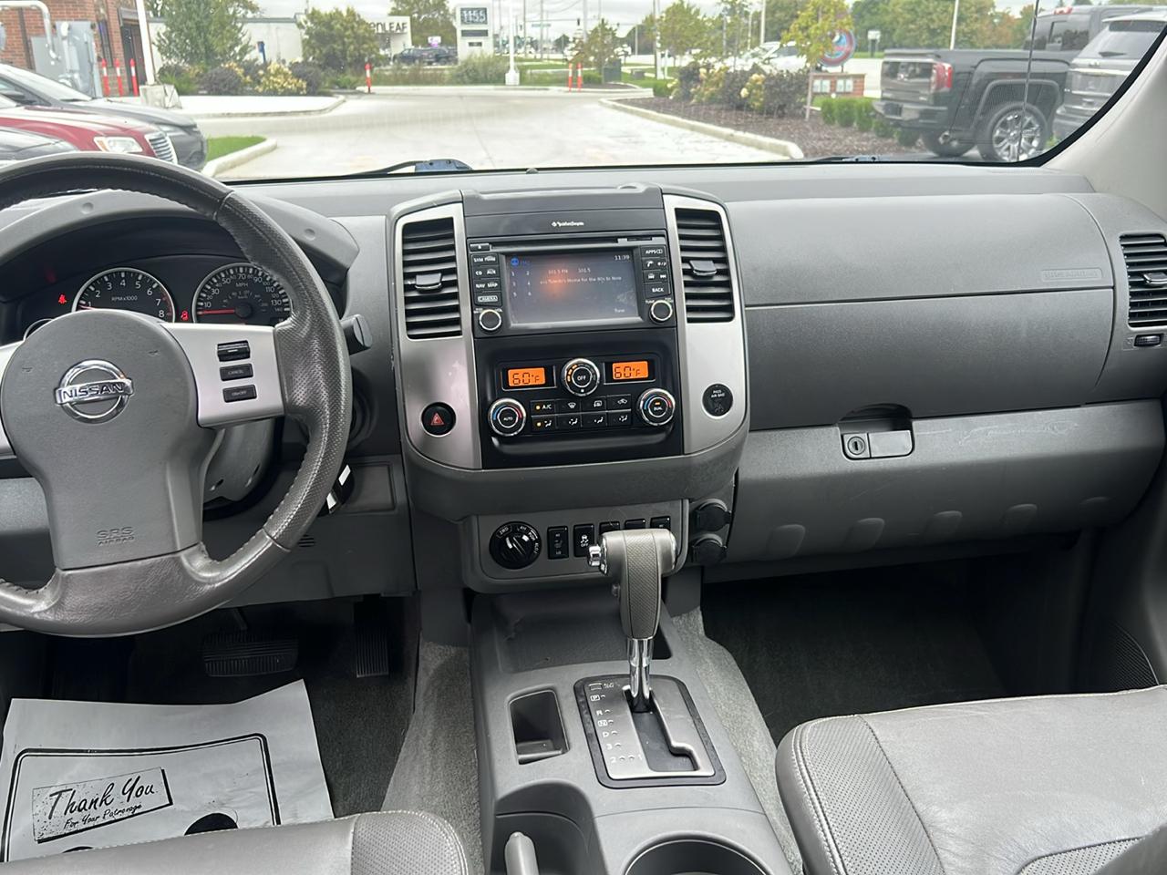 Nissan Frontier 4WD Crew Cab LWB Auto SV 2016
