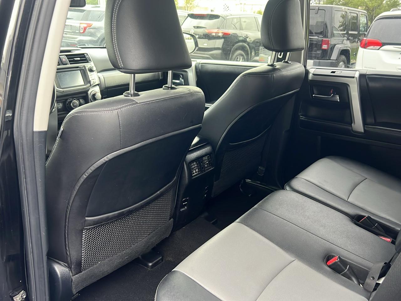 Toyota 4Runner 4WD 4dr V6 Trail Premium (Natl) 2016