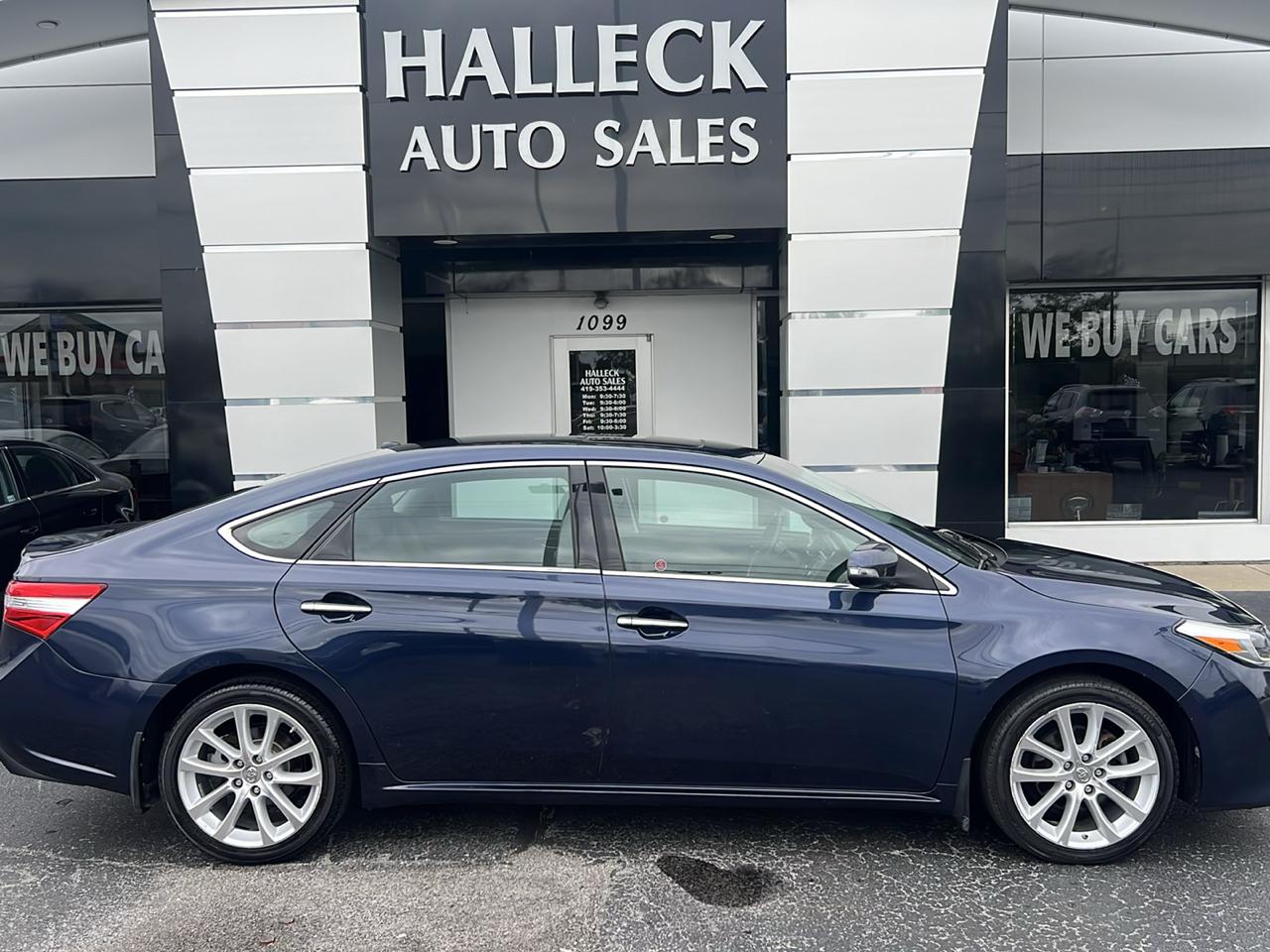 Toyota Avalon Limited 4D Sedan 2014
