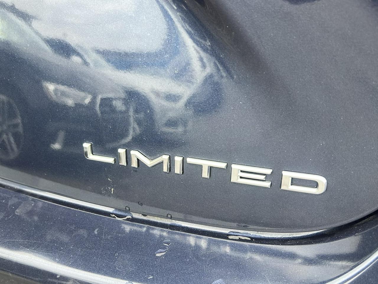 Toyota Avalon Limited 4D Sedan 2014