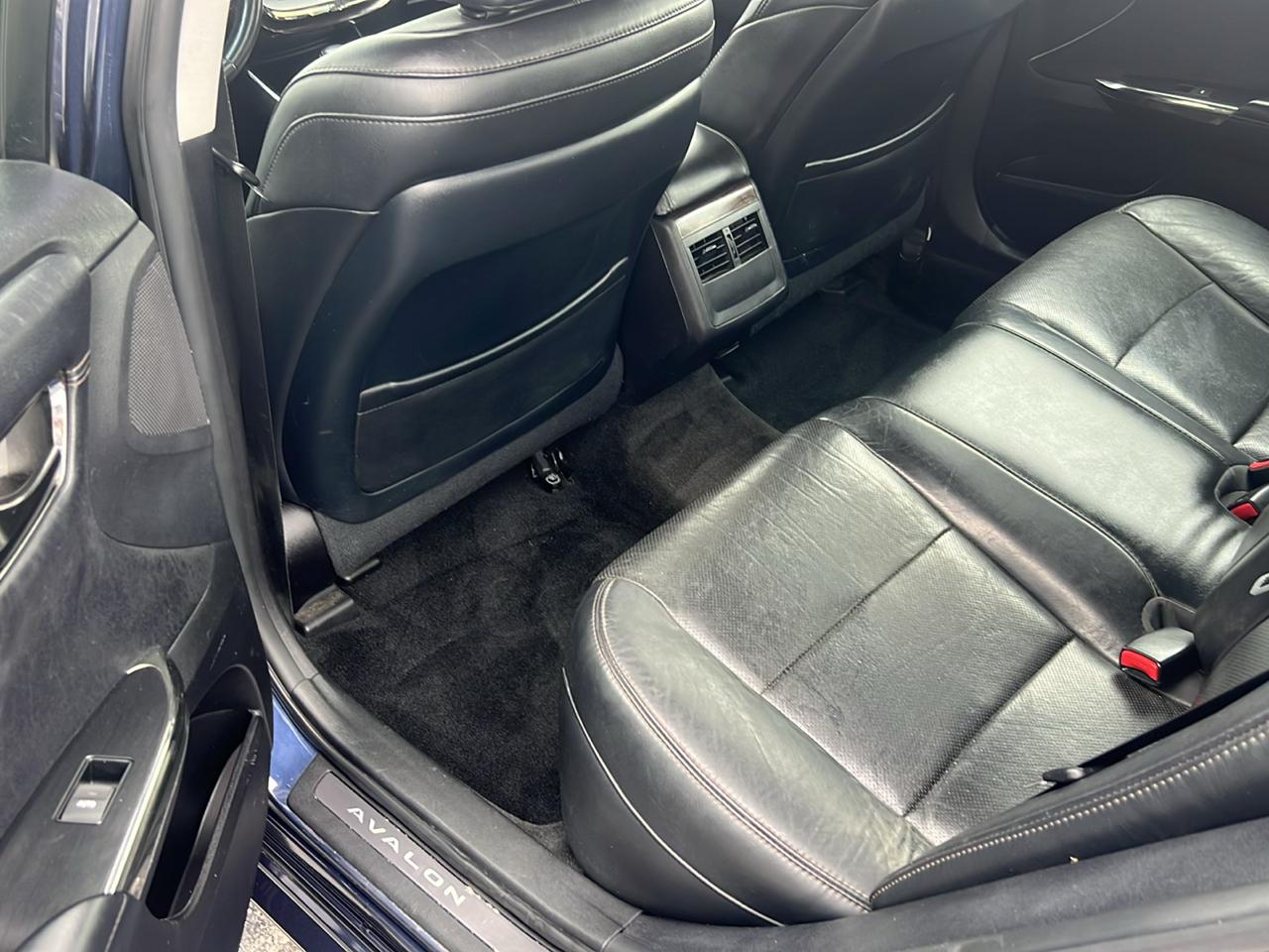 Toyota Avalon Limited 4D Sedan 2014